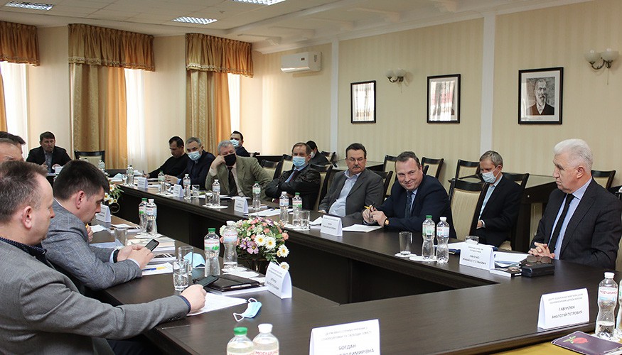 Евангельские церкви объявили молитву и пост против COVID-19